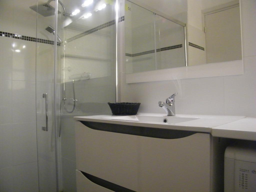 2 Palais Henriiv * Nice